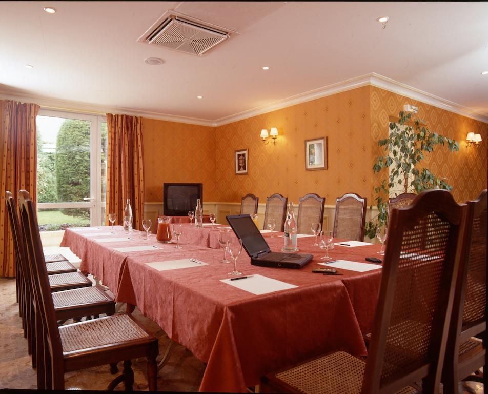 Hotel Restaurant Palais Cardinal Saint-Émilion Buitenkant foto