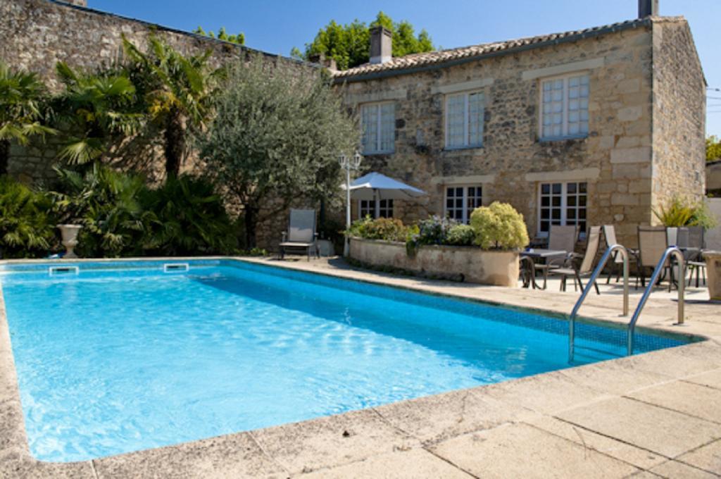 Hotel Restaurant Palais Cardinal Saint-Émilion Buitenkant foto